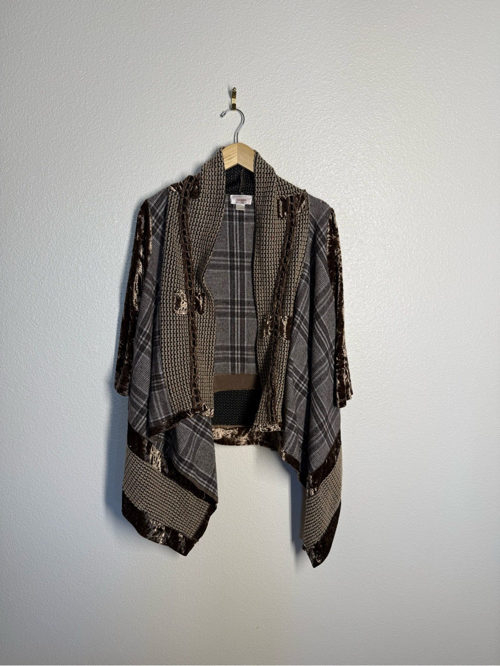 Open-Front Plaid Shawl Cardigan in Brown and Gray
